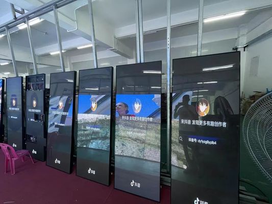 ألومنيوم الحديد الفولاذ ليد لوحة الشاشة 960*1920 شاشة LED P2.5 داخلية 3840Hz IP56